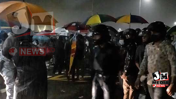 ஐந்தாவது நாளாகவும்  தொடரும் போராட்டம்.