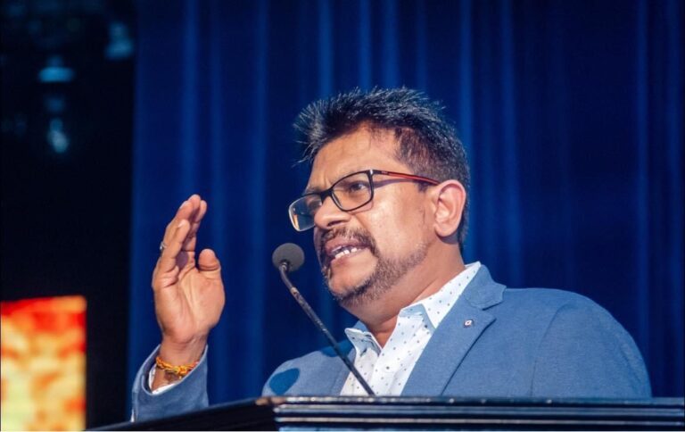 மலையக மக்களது ஒழுங்கமைக்கப்படாத வேலைகளினால் ஏற்படும் பாதிப்புகள்..!